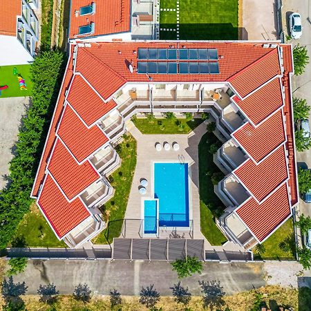 Aria Garden Suites Нікіті Екстер'єр фото