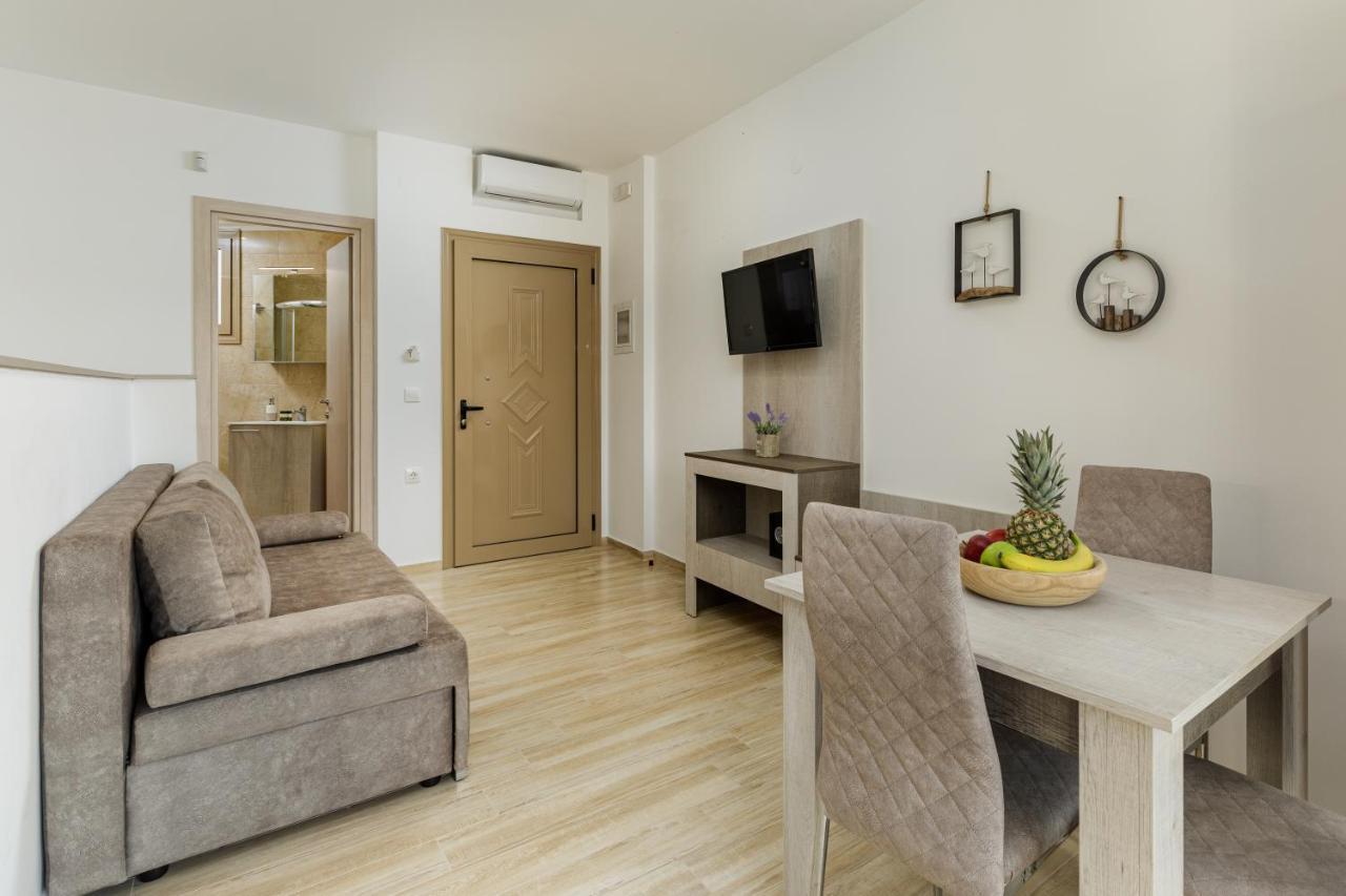 Aria Garden Suites Нікіті Екстер'єр фото