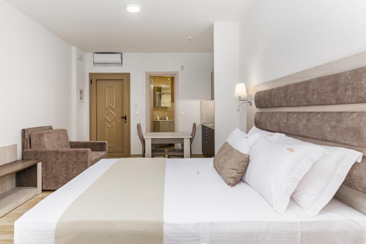 Aria Garden Suites Нікіті Екстер'єр фото