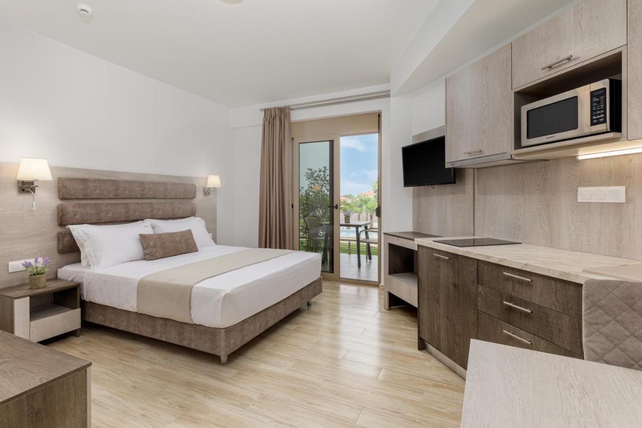 Aria Garden Suites Нікіті Екстер'єр фото