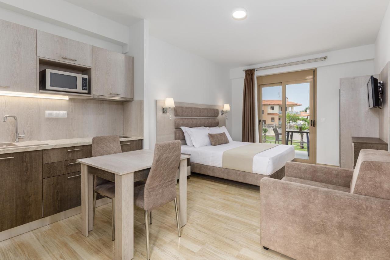 Aria Garden Suites Нікіті Екстер'єр фото